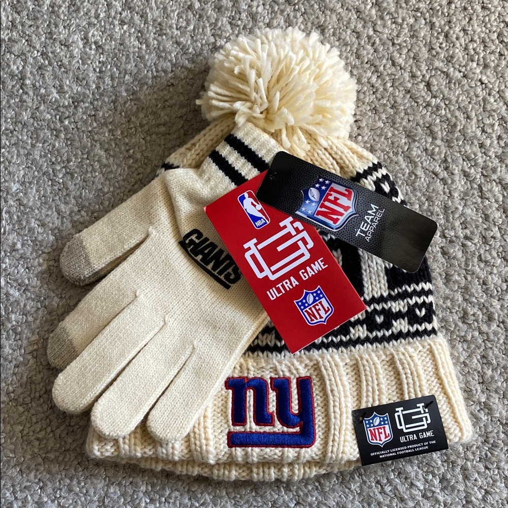 NFL NY GIANTS Football Cream Ribbed Knit Pom Pom Winter Beanie with gloves set